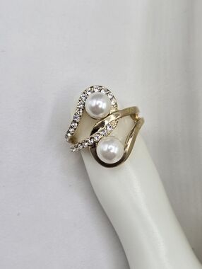 Swarovski Crystal Elements Gold Statement Ring White Perl Size 6 Prom Bridal